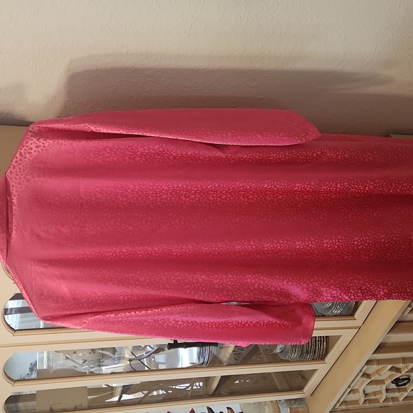 INC Full-Length Pink Leopard Satin Robe - Picture 4 of 4